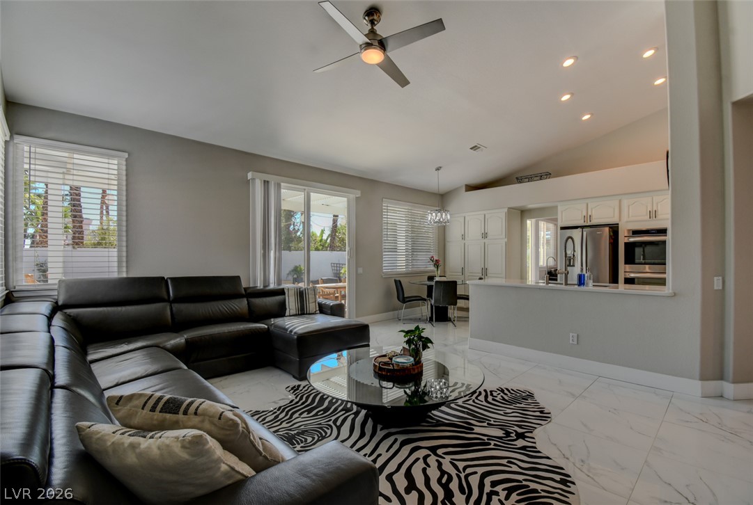 1508 Breeze Canyon Drive Property Photo 28