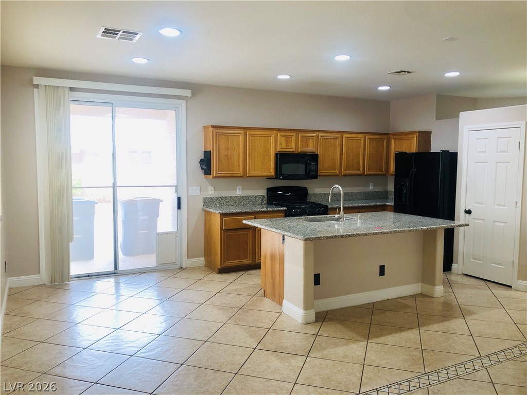 7606 Brambleberry Court Property Photo 9