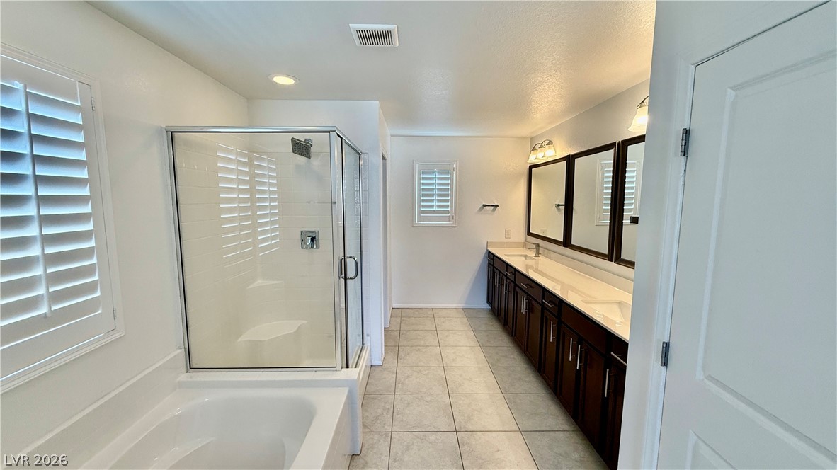 2126 Mystic Wave Road Property Photo 11
