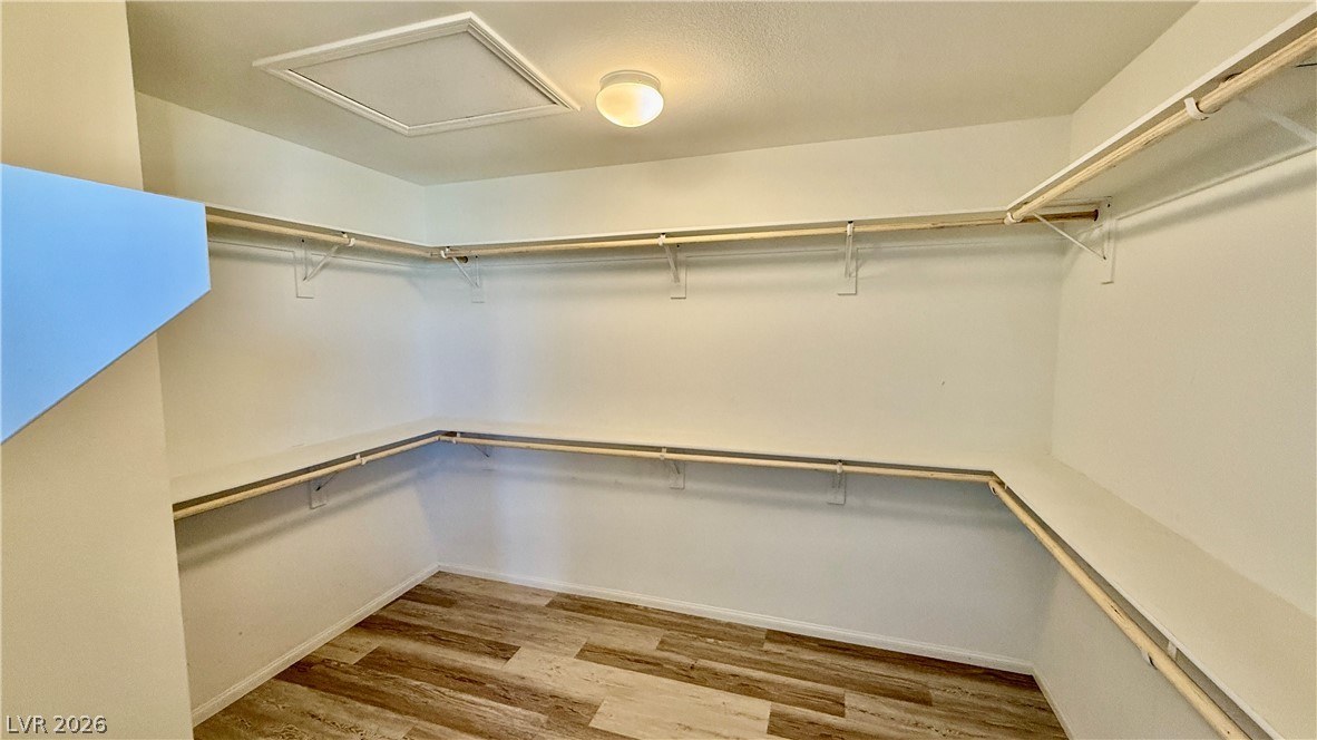 2126 Mystic Wave Road Property Photo 12