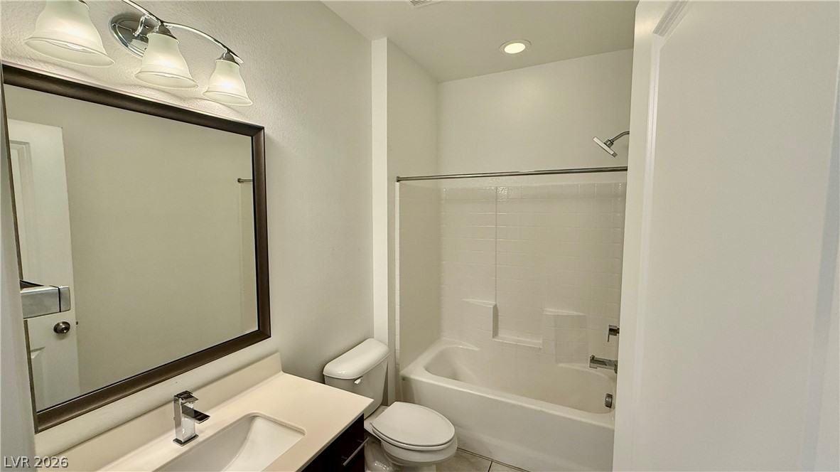 2126 Mystic Wave Road Property Photo 15