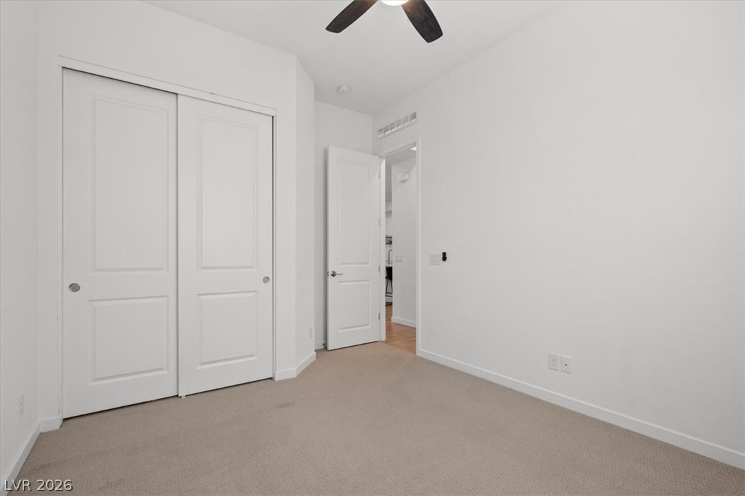823 Eaton Falls Street Property Photo 25