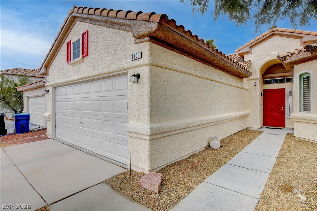 3300 Oeste Vista Street Property Photo 3