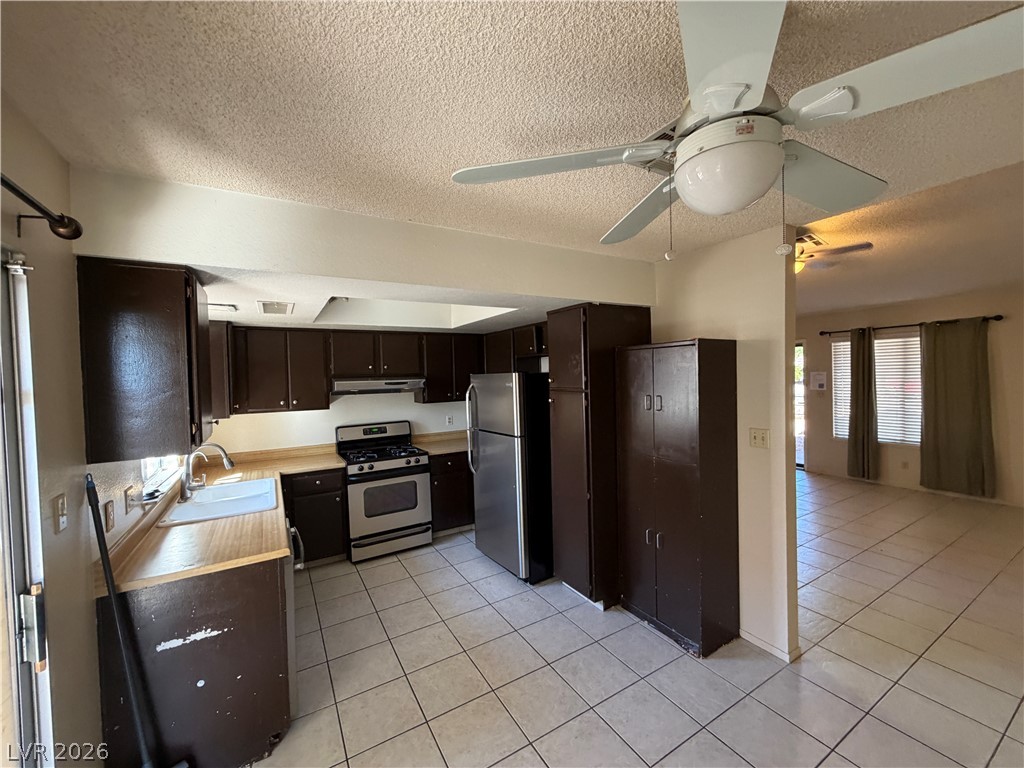 8913 Borla Drive Property Photo 11