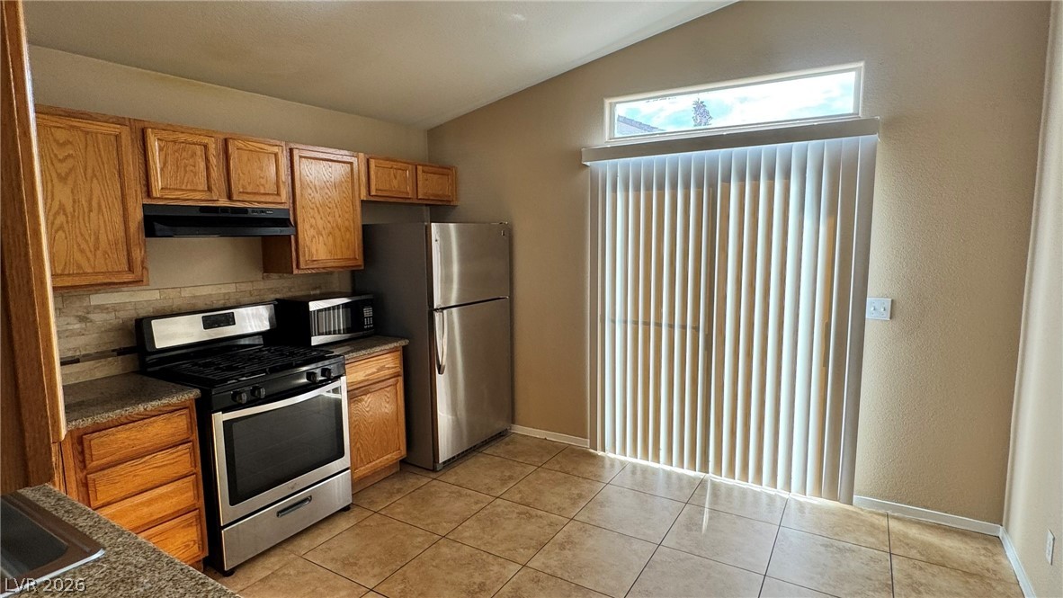 3838 Sorrowing Sparrow Court Property Photo 4