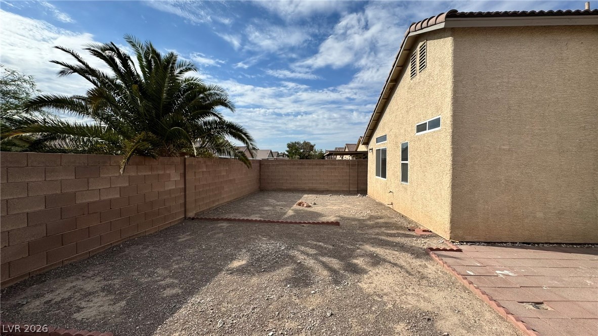 3838 Sorrowing Sparrow Court Property Photo 23