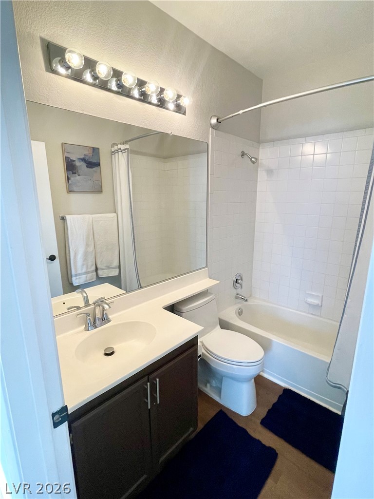 1505 Truett Street 202 Property Photo 11