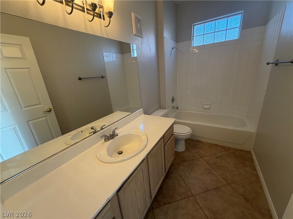 2050 West Warm Springs Road 4011 Property Photo 14