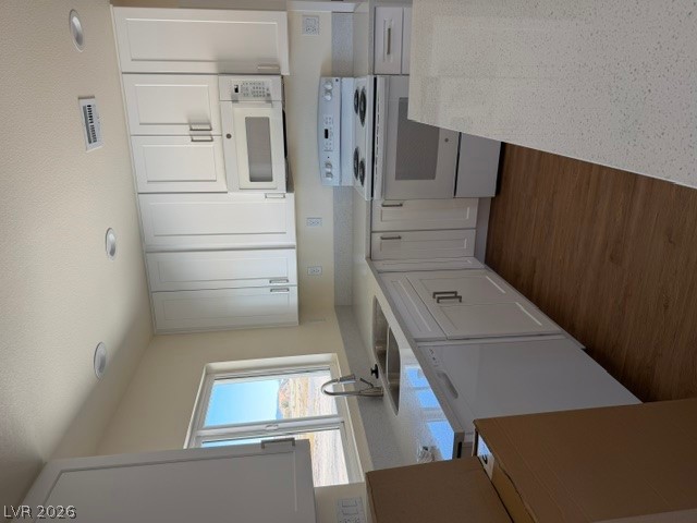 660 East San Lorenzo Street 1 Property Photo 2