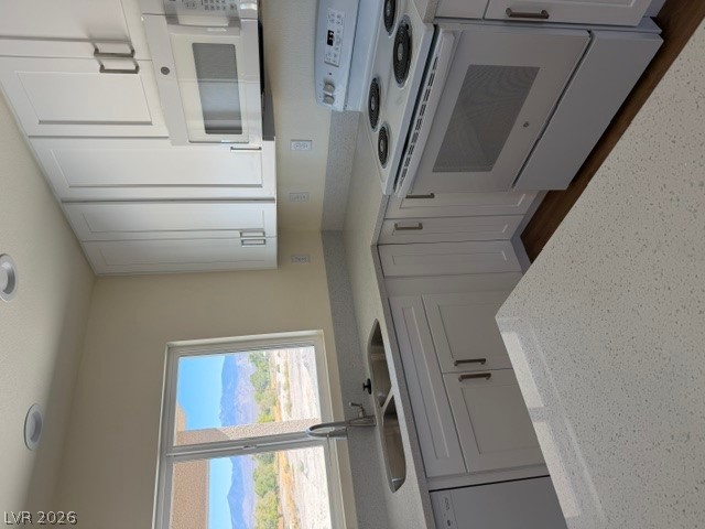 660 East San Lorenzo Street 1 Property Photo 3