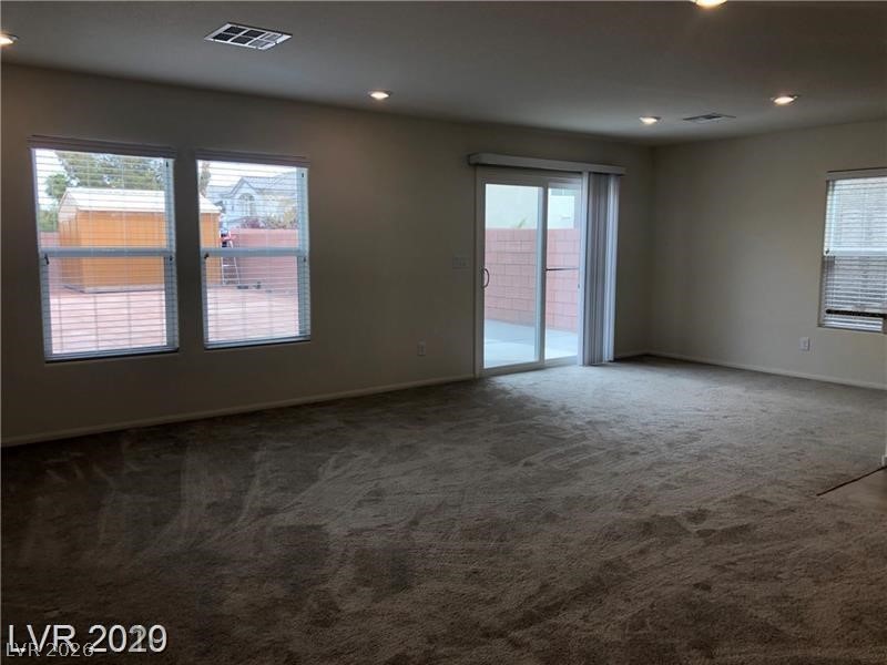 7576 Slipper Orchid Street Property Photo 5