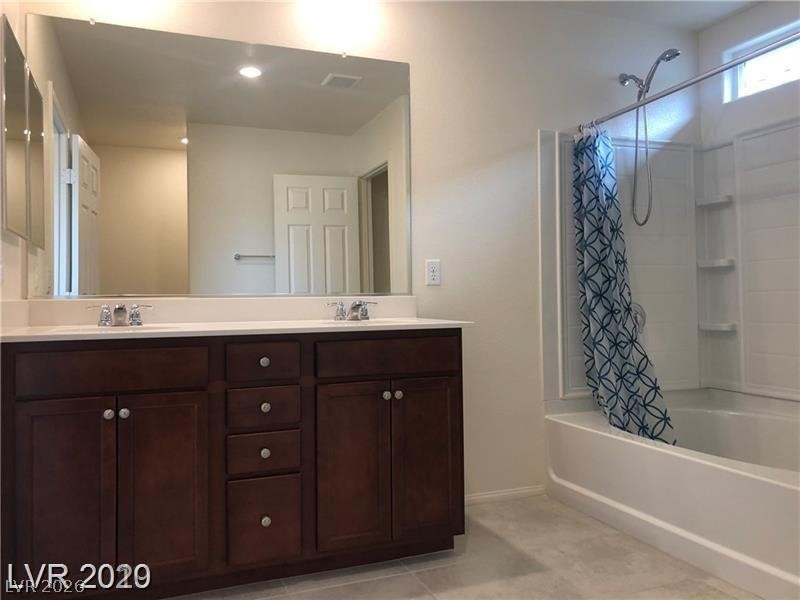 7576 Slipper Orchid Street Property Photo 10