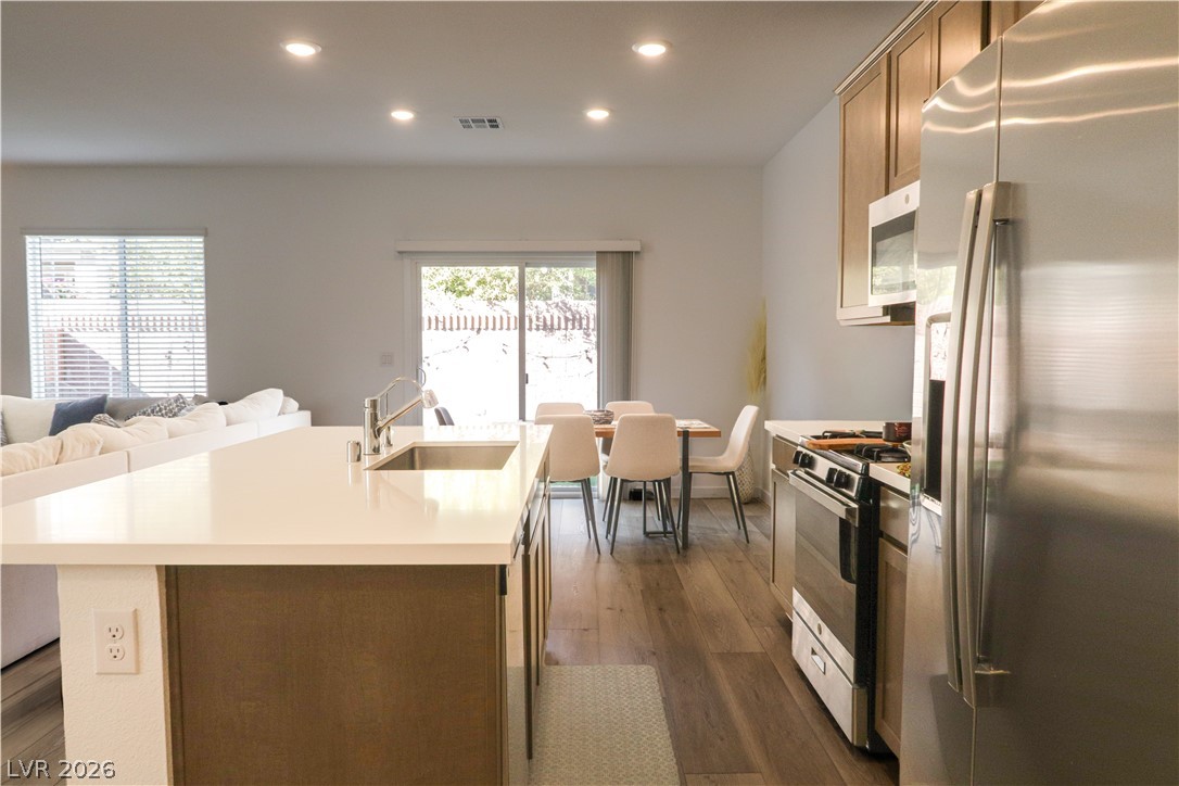376 Great Ocean Avenue Property Photo 10