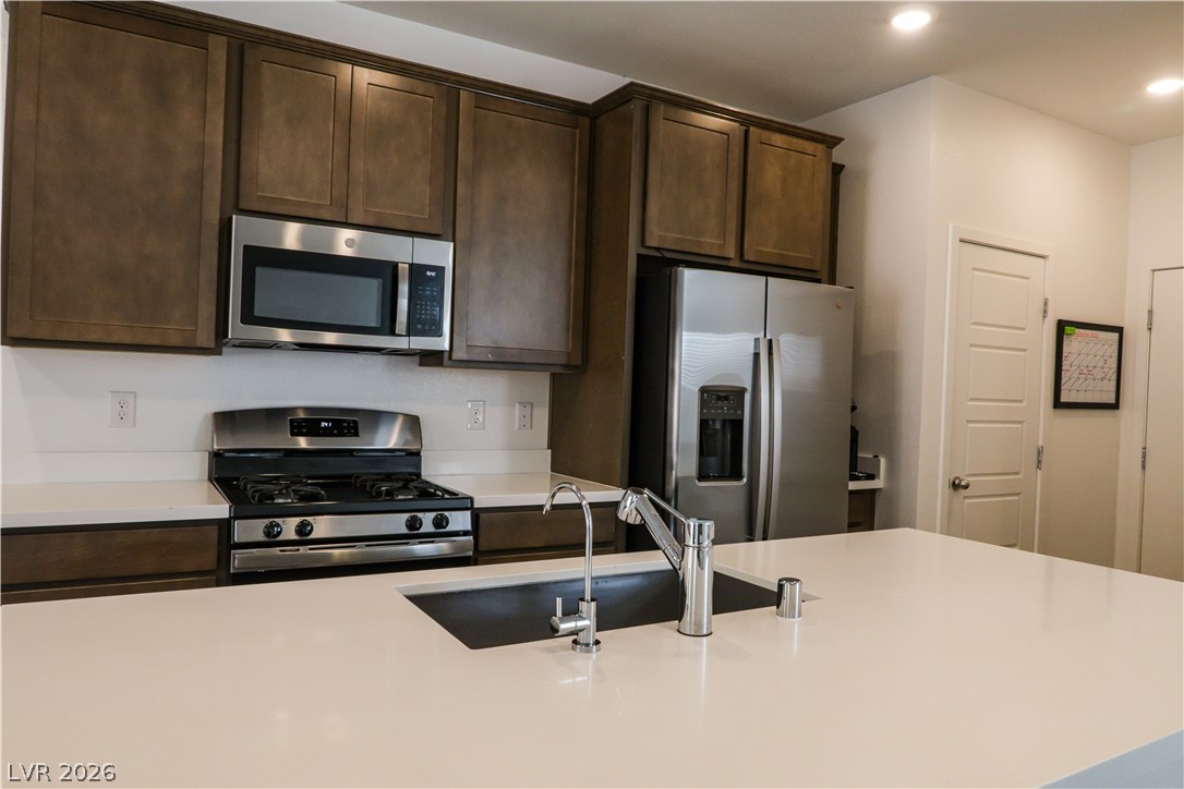 376 Great Ocean Avenue Property Photo 13