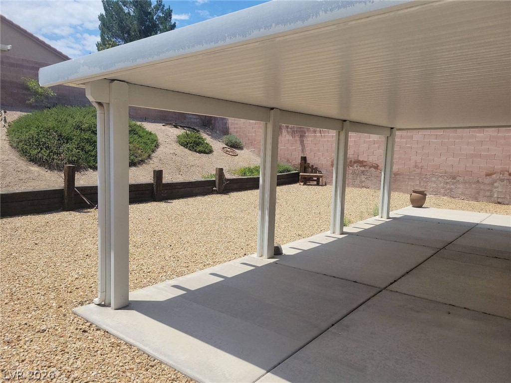 3305 Ariba Street Property Photo 18