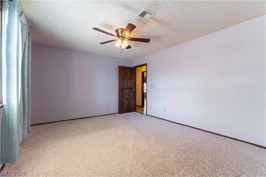 8520 West Hammer Lane Property Photo 21