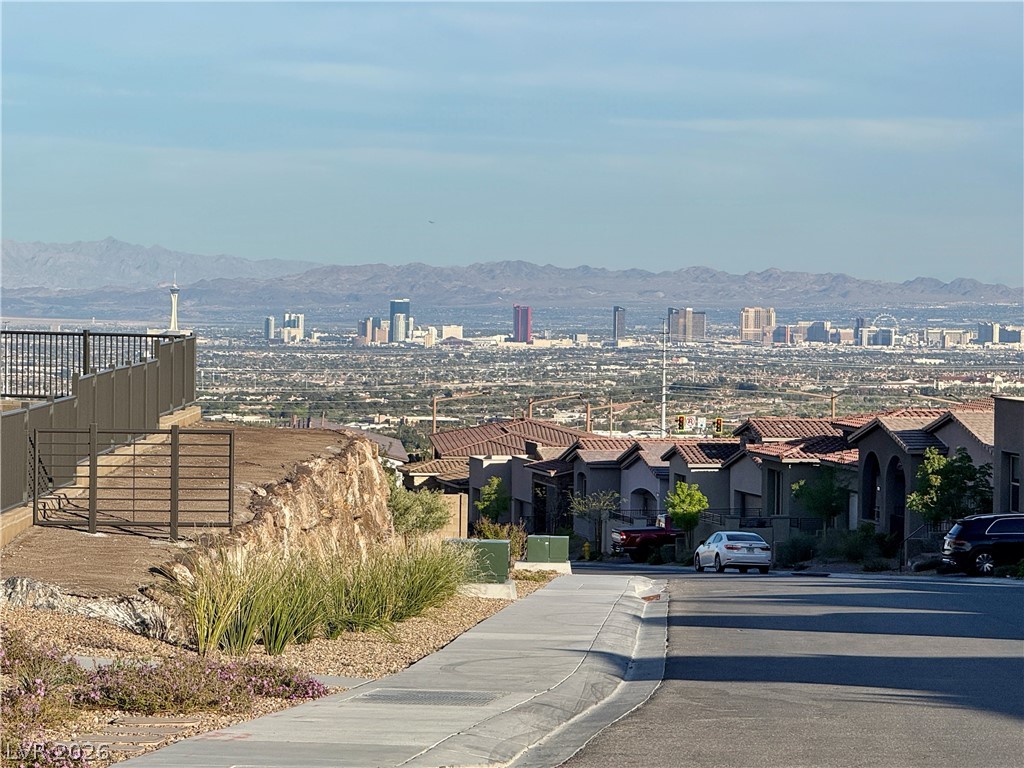 11622 Peregrine Point Court Property Photo 4