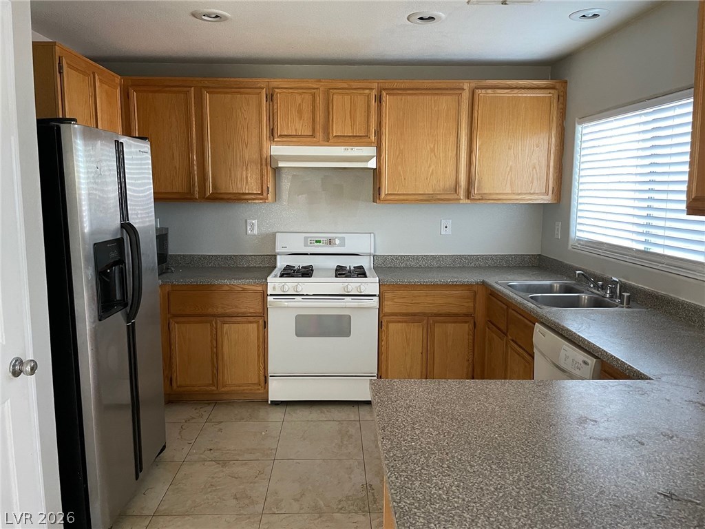 6758 Grandview Ridge Avenue Property Photo 3