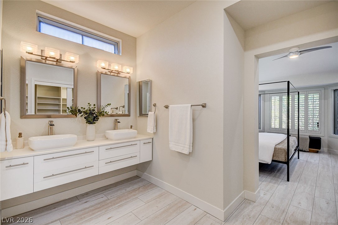 10044 Woodhouse Drive Property Photo 11