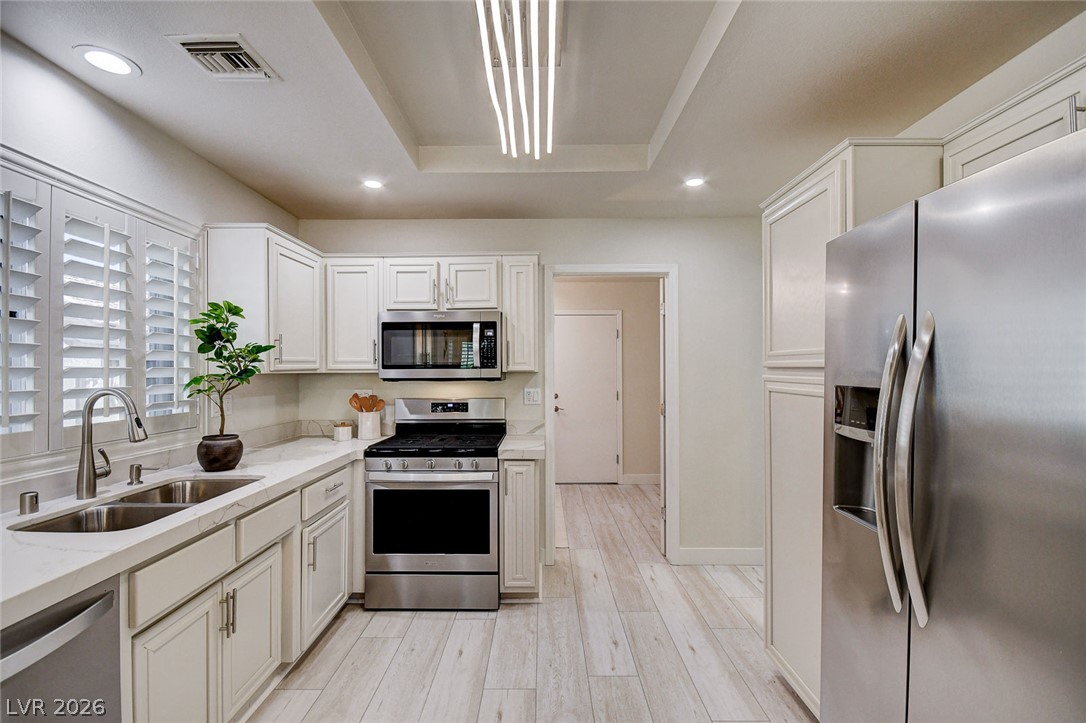 10044 Woodhouse Drive Property Photo 26