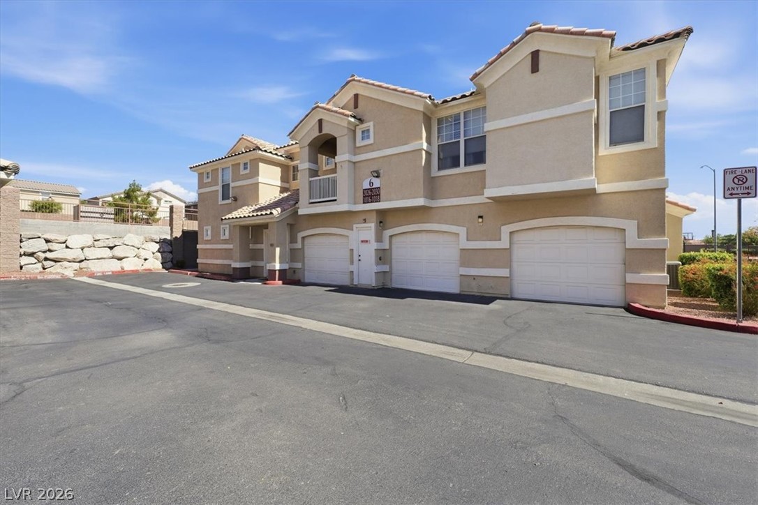5855 Valley Drive 1017 Property Photo 1