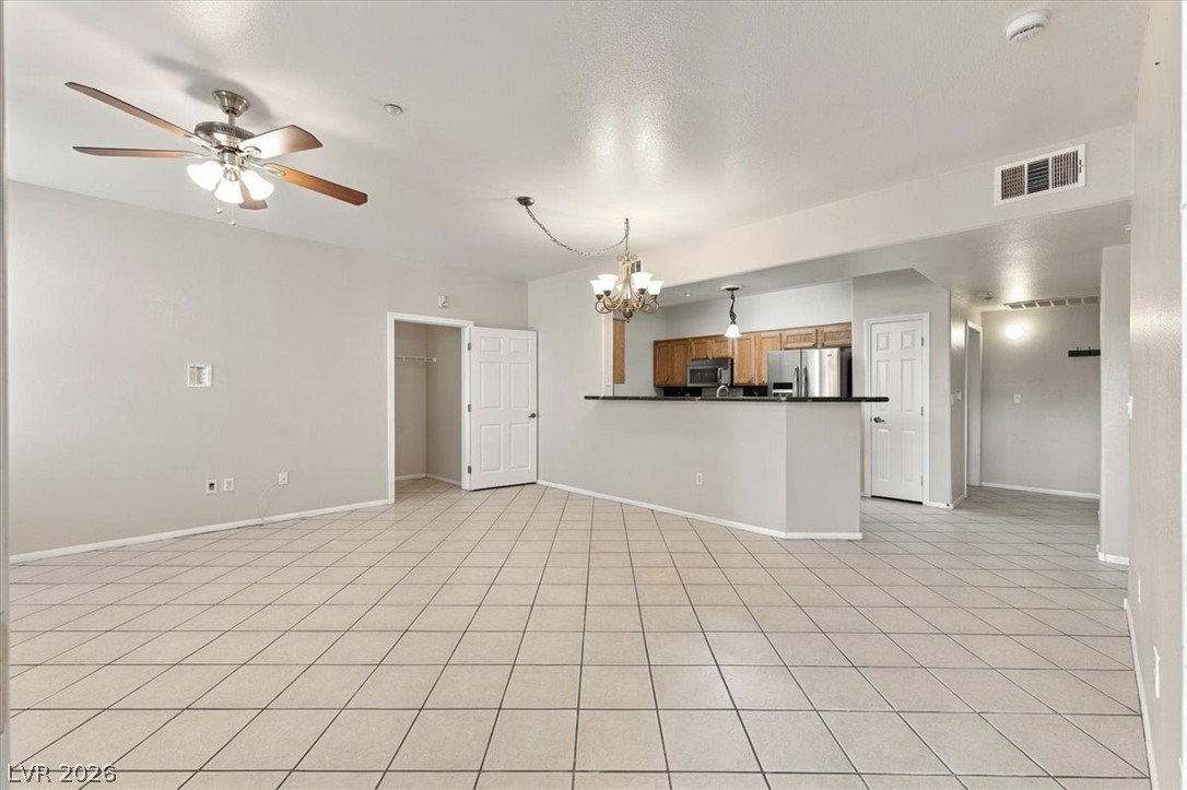 5855 Valley Drive 1017 Property Photo 3