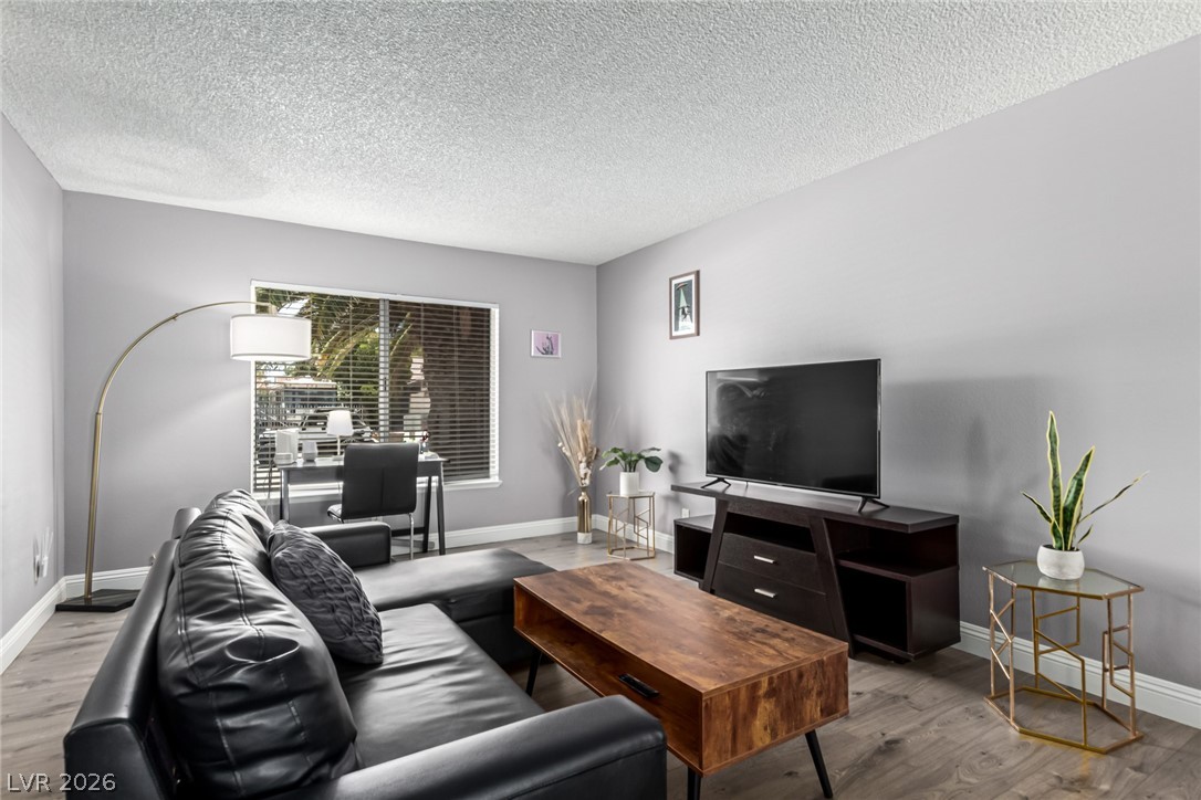 3158 Brockington Drive Property Photo 4