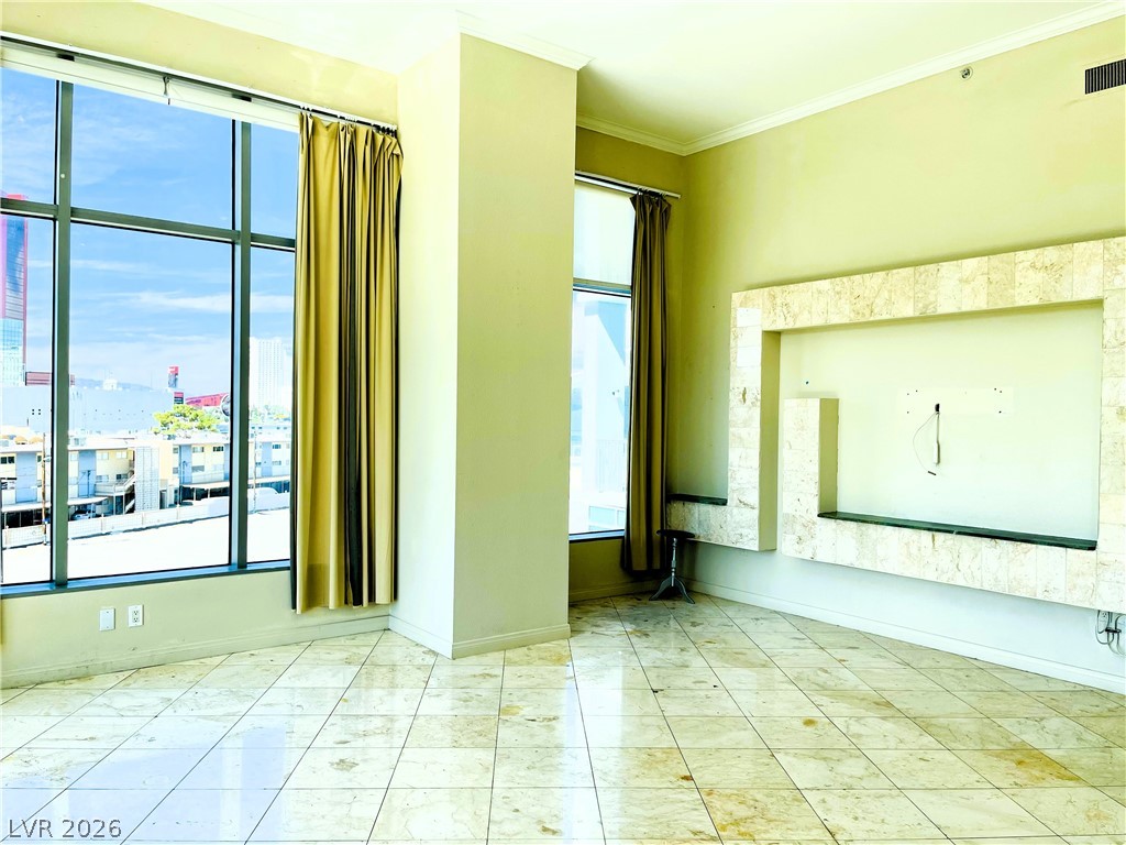 360 East Desert Inn Road 507 Property Photo 4