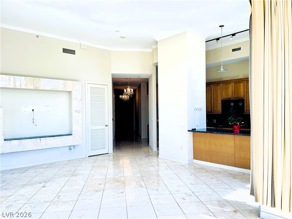 360 East Desert Inn Road 507 Property Photo 6