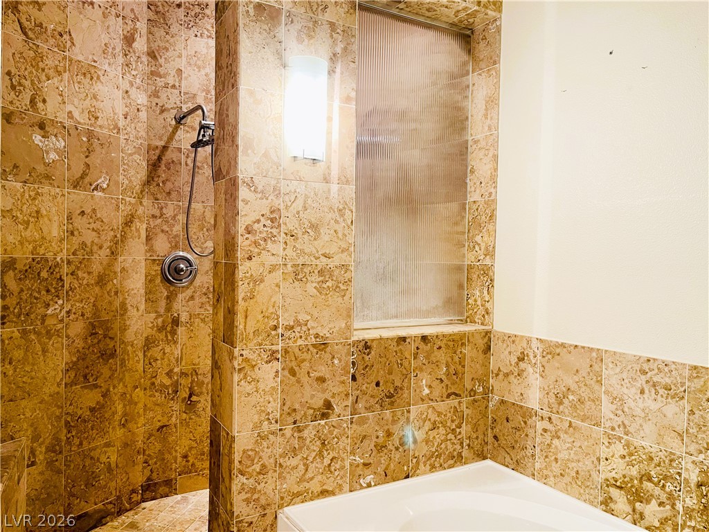 360 East Desert Inn Road 507 Property Photo 14