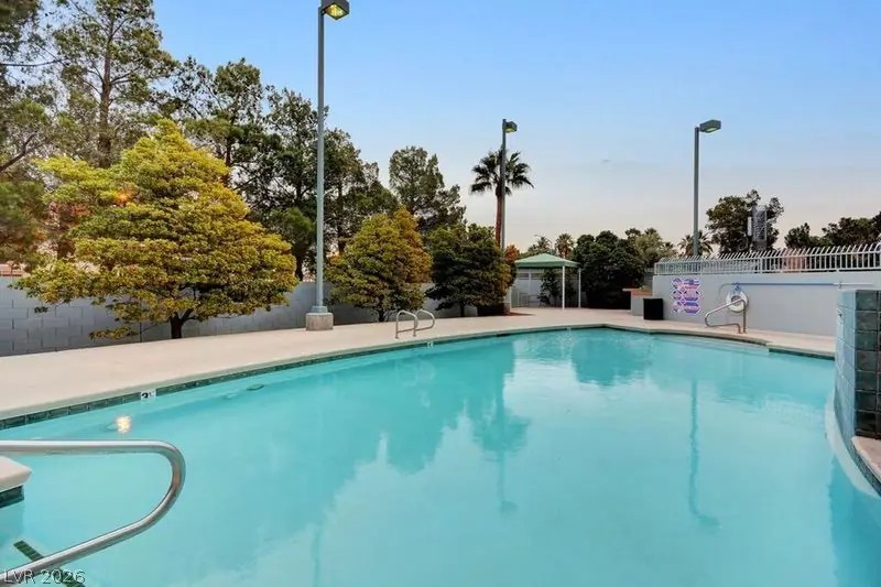 360 East Desert Inn Road 507 Property Photo 30