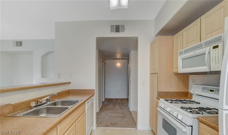 8250 North Grand Canyon Drive 2113 Property Photo 21