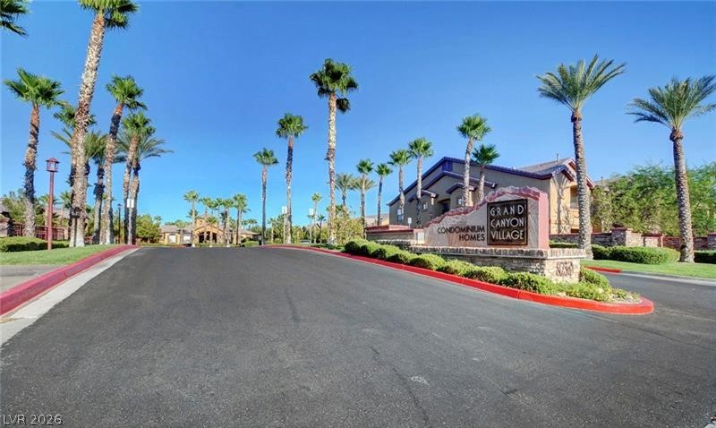 8250 North Grand Canyon Drive 2113 Property Photo 46