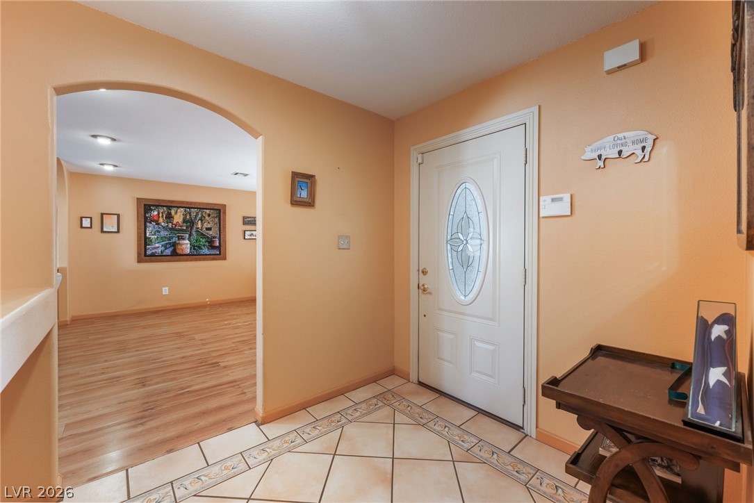 921 Macfarlane Street Property Photo 44