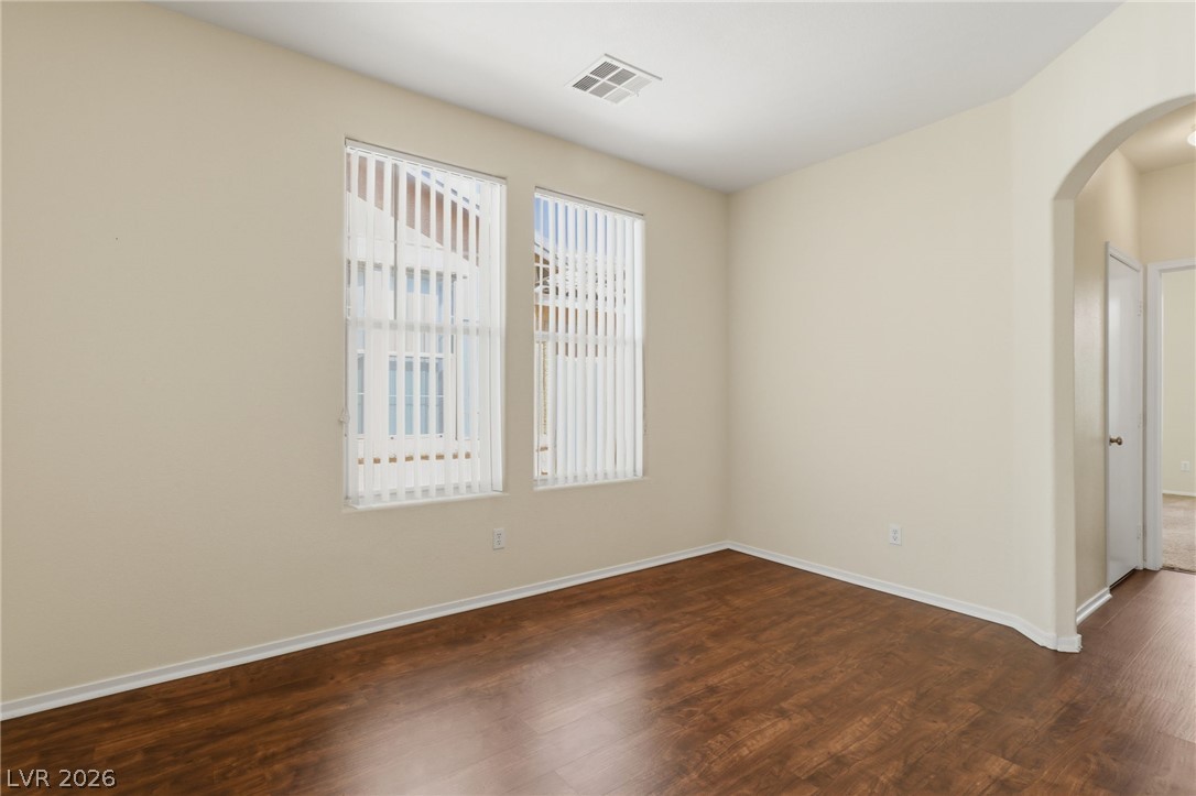 2528 Living Rock Street Property Photo 9