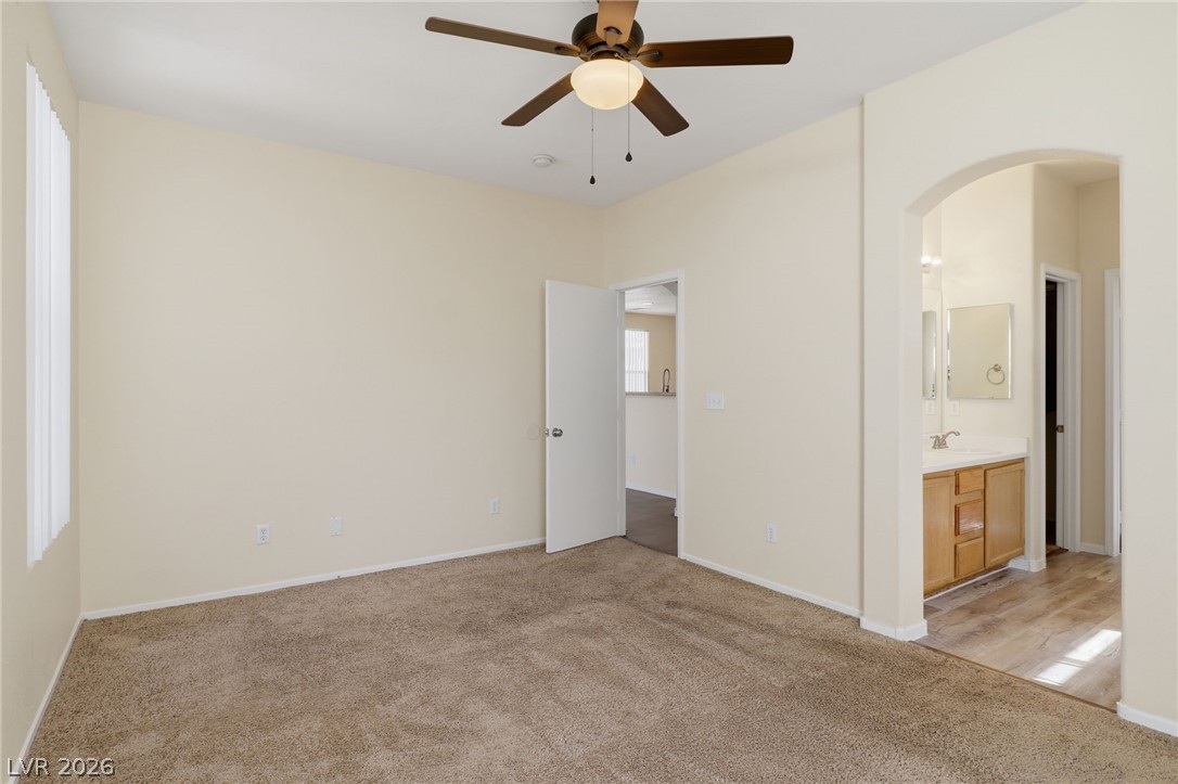 2528 Living Rock Street Property Photo 17