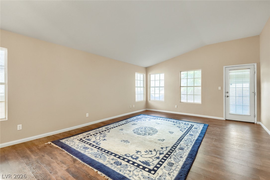 4920 Winterset Drive Property Photo 12