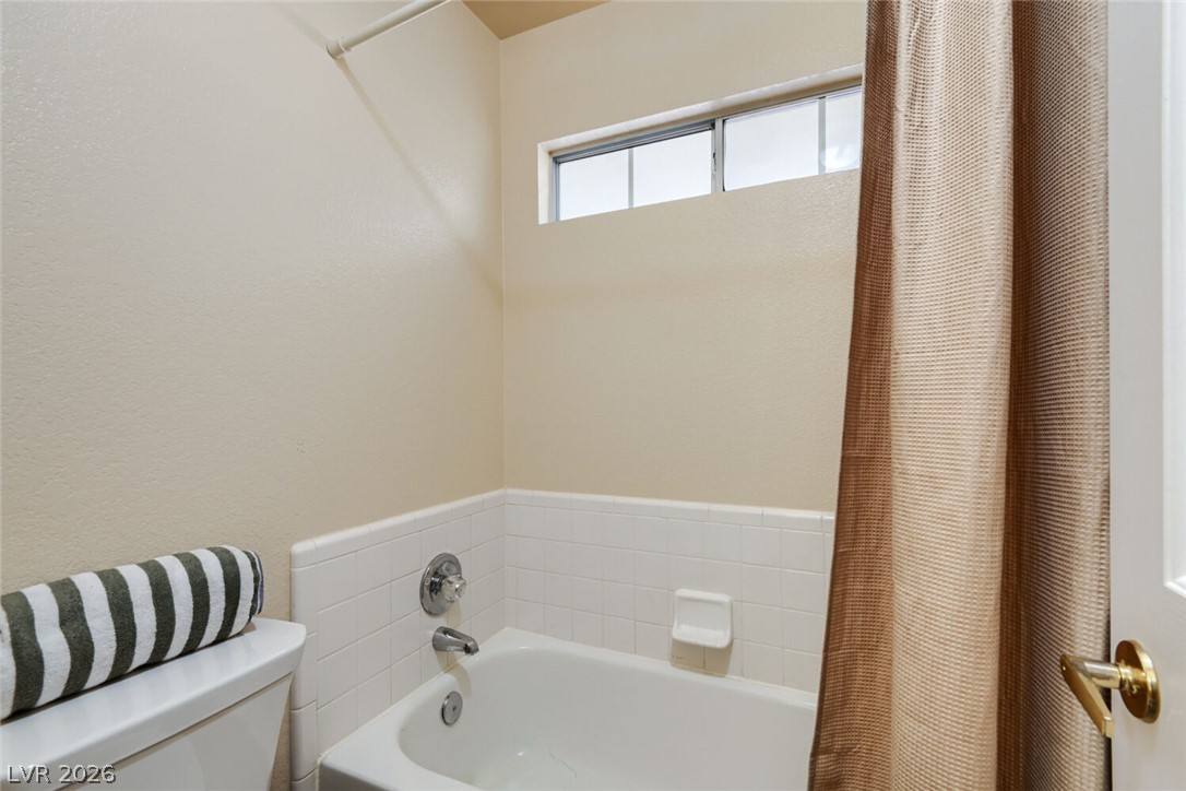 4920 Winterset Drive Property Photo 20