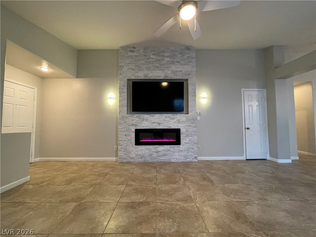 1860 Stablegate Avenue Property Photo 6
