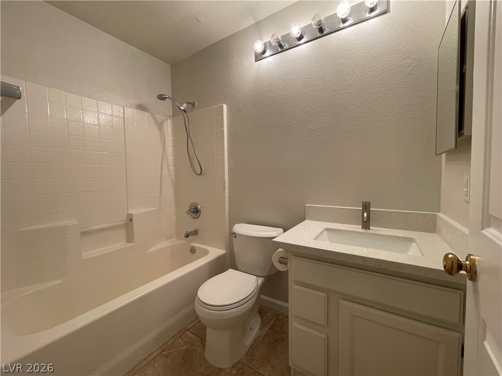 1860 Stablegate Avenue Property Photo 20