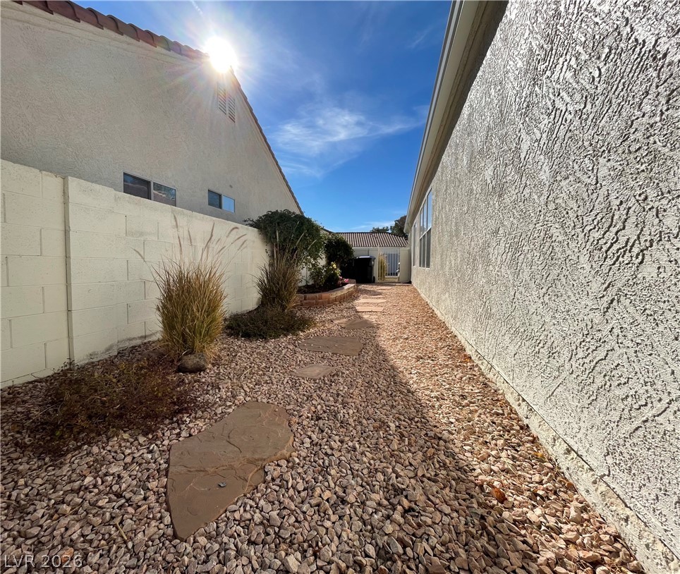 1860 Stablegate Avenue Property Photo 28