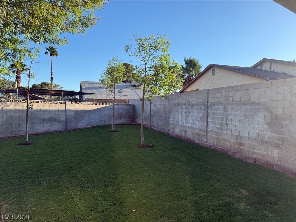 5829 Halfmoon Way Property Photo 12