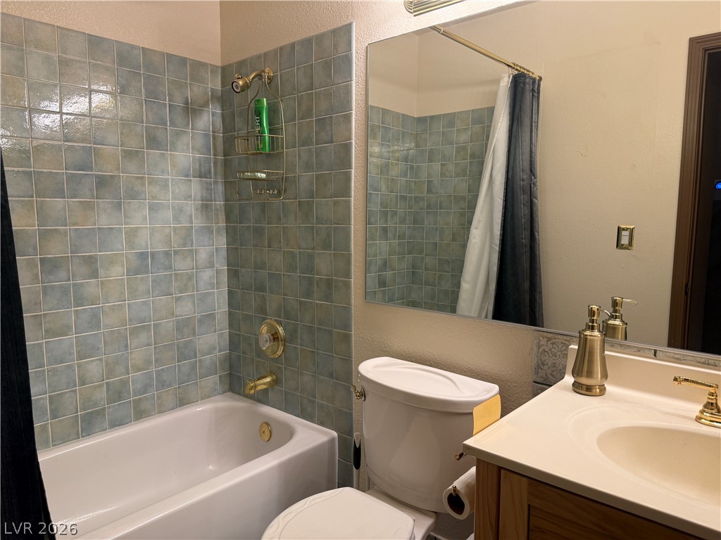 5829 Halfmoon Way Property Photo 29