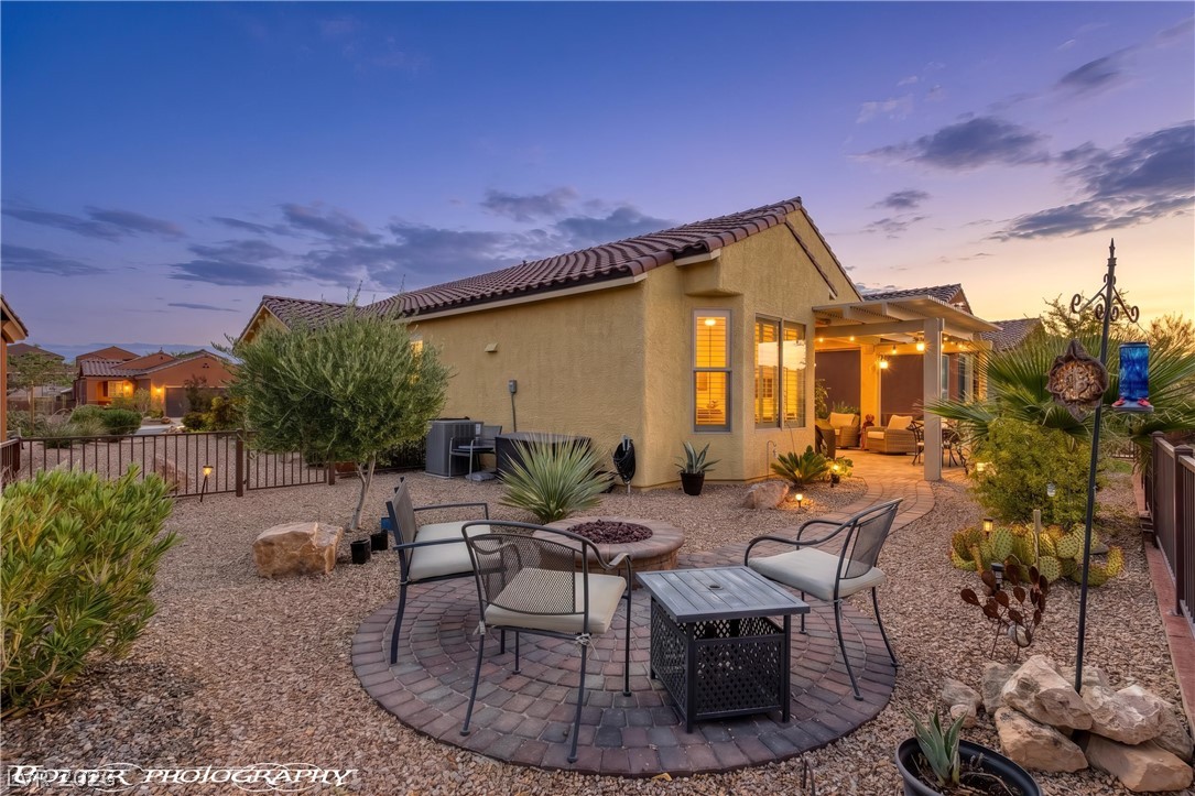 1147 Cherry Blossom Way Property Photo 3
