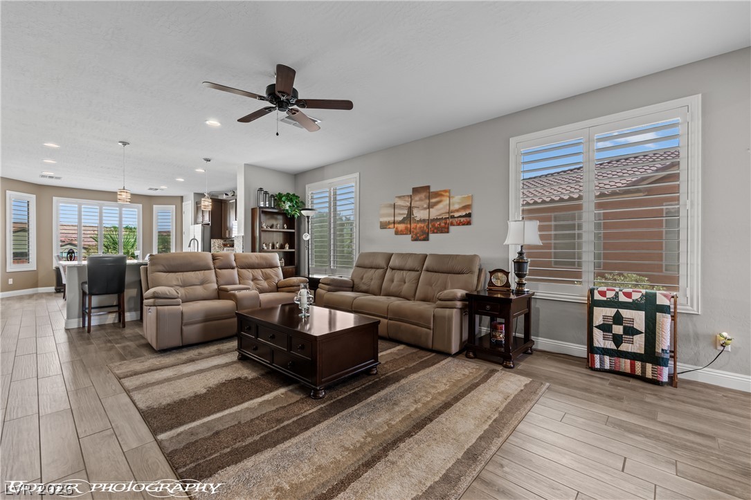 1147 Cherry Blossom Way Property Photo 11