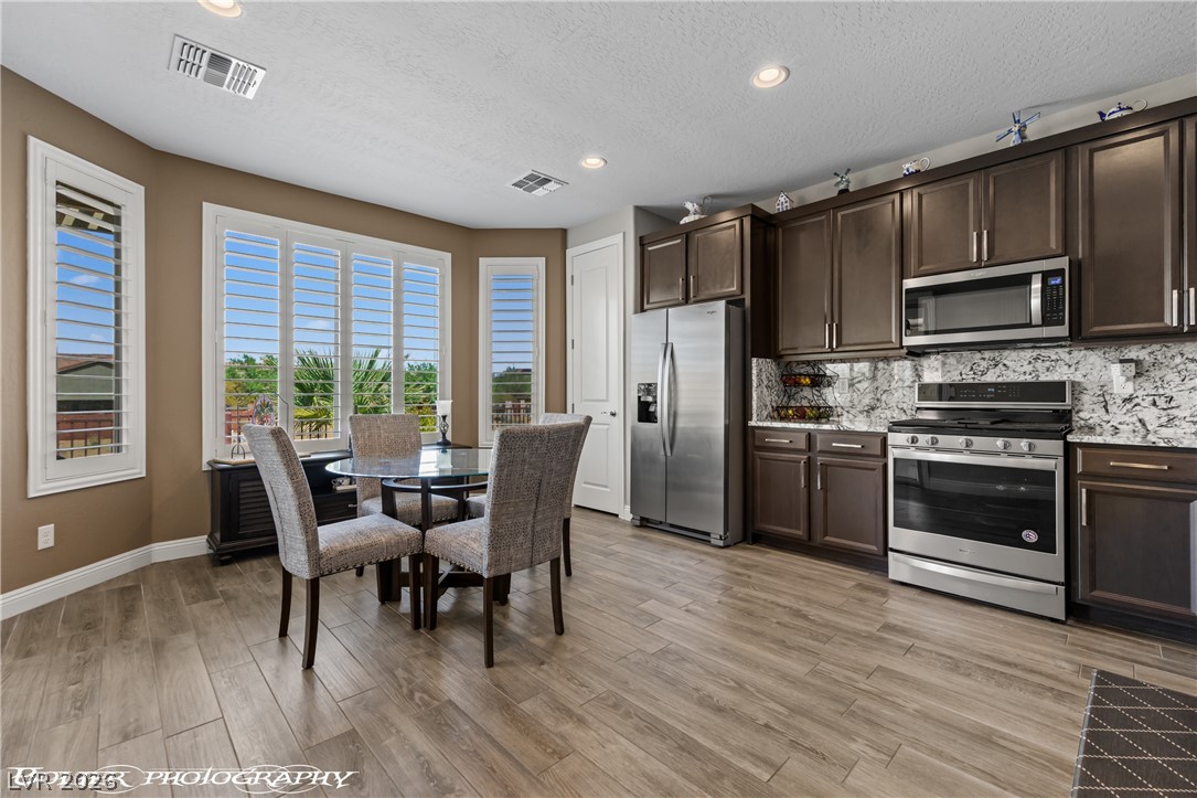 1147 Cherry Blossom Way Property Photo 19