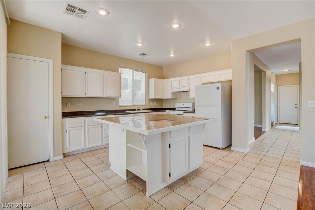 8541 Last Point Avenue Property Photo 10