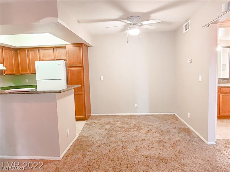 1455 East Katie Avenue E14 Property Photo 3