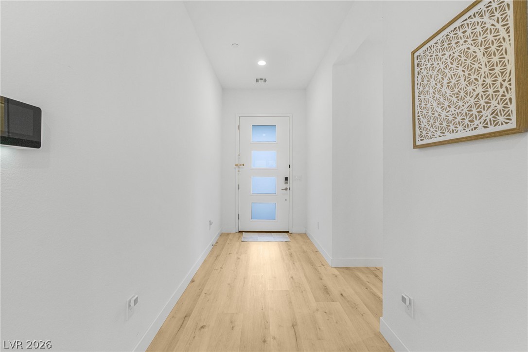 8935 Cassia Winds Street Property Photo 18
