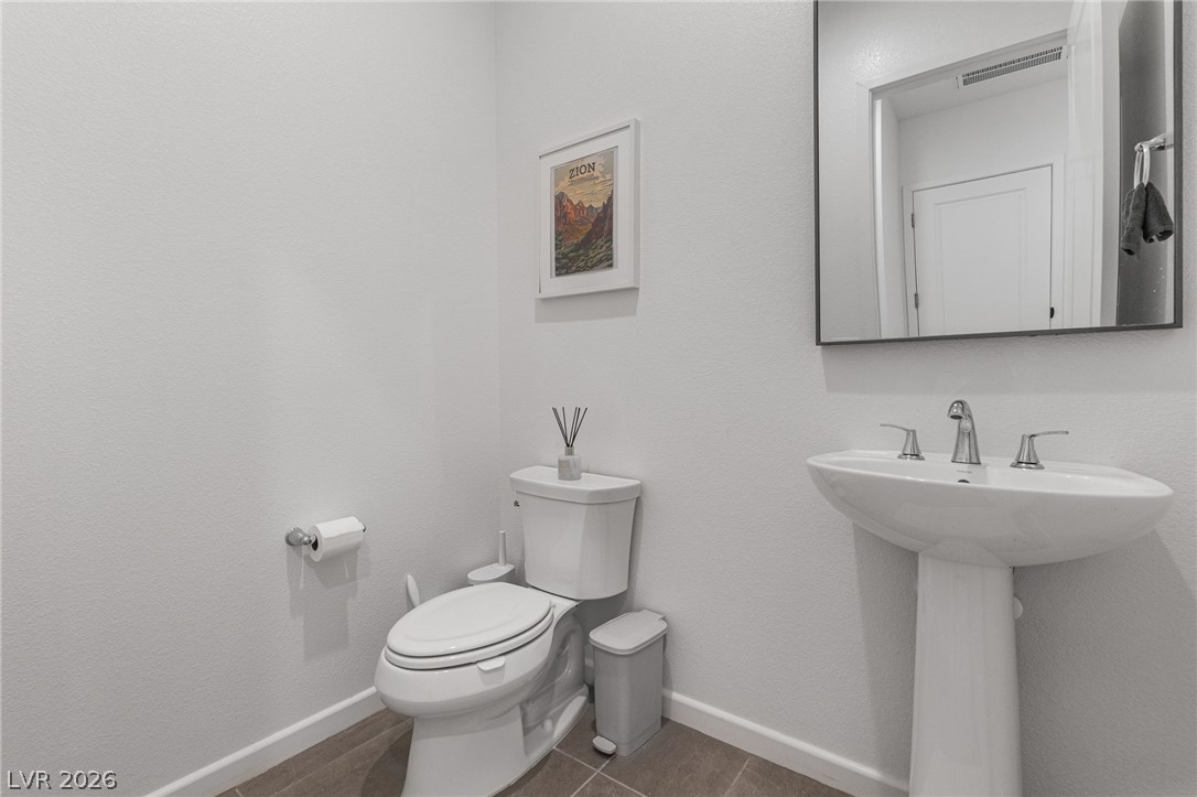 8935 Cassia Winds Street Property Photo 19